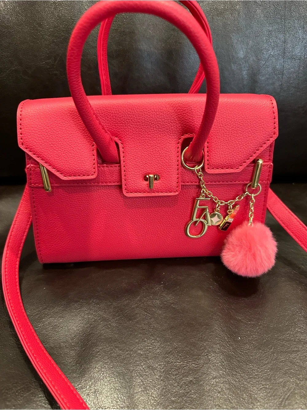 FAO Schwarz Hudson Tote Bag - Picture 1 of 13